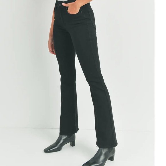 NWT Smoky Hollow Mid-rise Flare Jean with Stretch - Picture 2 of 4